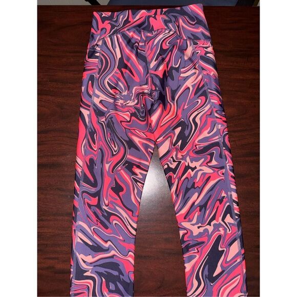 Under Armour Marble Print Compression Leggings with Pocket Size Medium - Picture 4 of 9